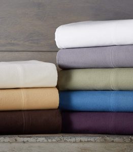 Pinzon Signature Heavyweight 190-Gram Cotton Flannel Sheet Set