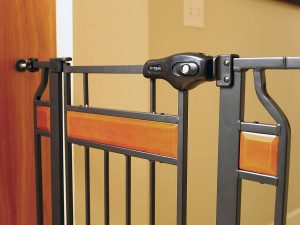 Regalo Extra Tall and Wide Walk-Thru Baby Gate