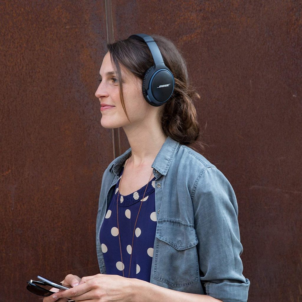 Top 10 Best Over Ear headphones in 2022 Reviews | Buyer's Guide